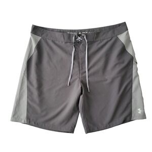 Under Armour Heatgear Mens 44 Swim Trunks Shorts Gray Loose‎ Summer Athleisure